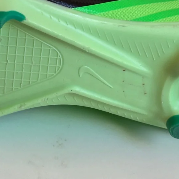 Nike MDs Air Zoom Lime Green Kids Soccer Cleats Sports - Picture 5 of 7